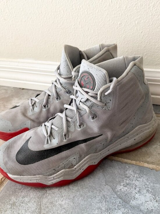 Nike Air Max Audacity 2016 Gray Red Basketball Shoes Men’s 11 main image 5